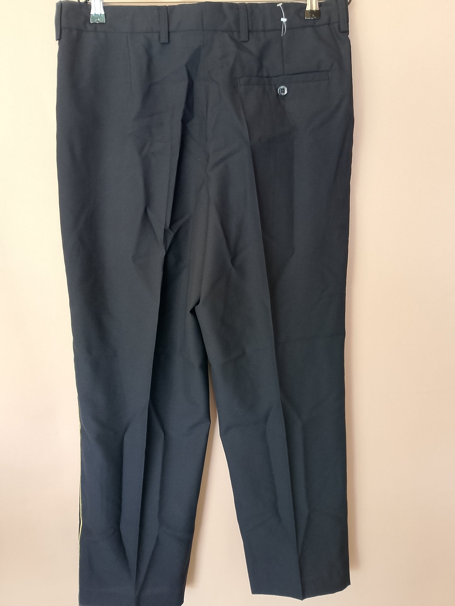 Pantaloni uniformă "J&MA'S UNIFORMES" - Calitate superioară pentru profesioniști. Marime 42.