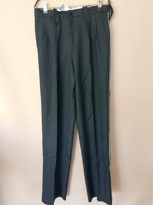 Pantaloni uniformă "Garcia Uniformes" - Eleganță și stil pentru profesioniști. Marime 40.