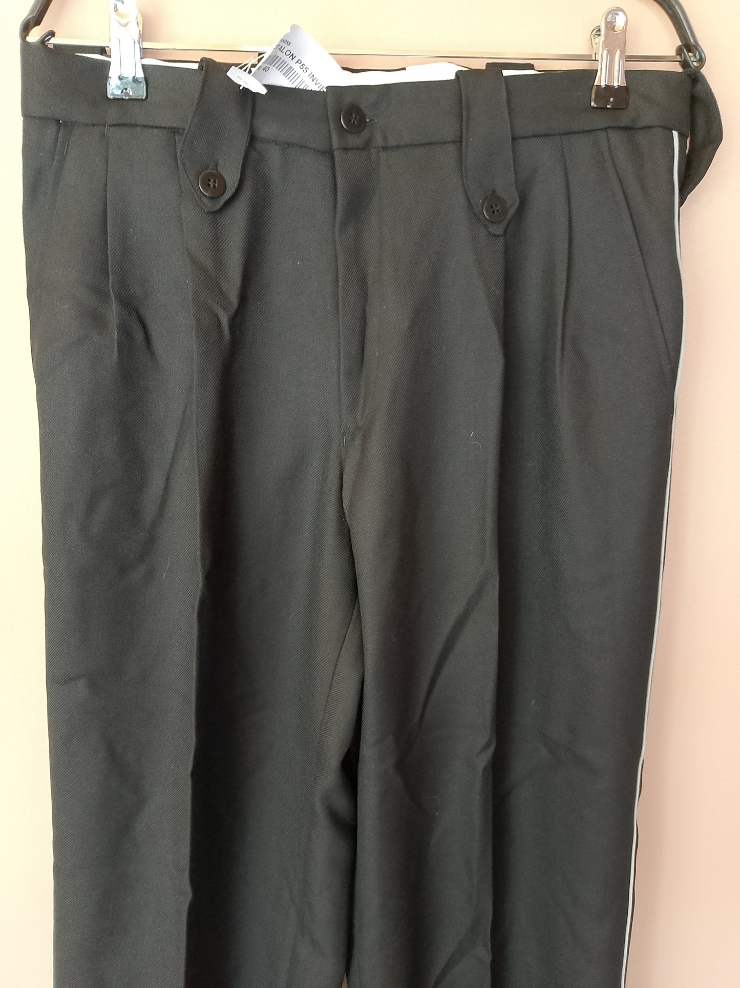 Pantaloni uniformă "Garcia Uniformes" - Eleganță și stil pentru profesioniști. Marime 40.