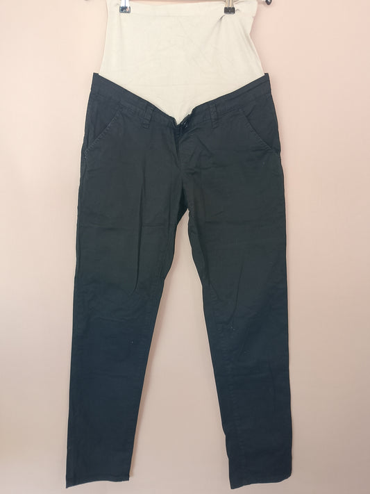 Pantaloni de maternitate Zalando Essentials, negri, model chino - Confort și stil modern pentru viitoarele mămici! Marime S