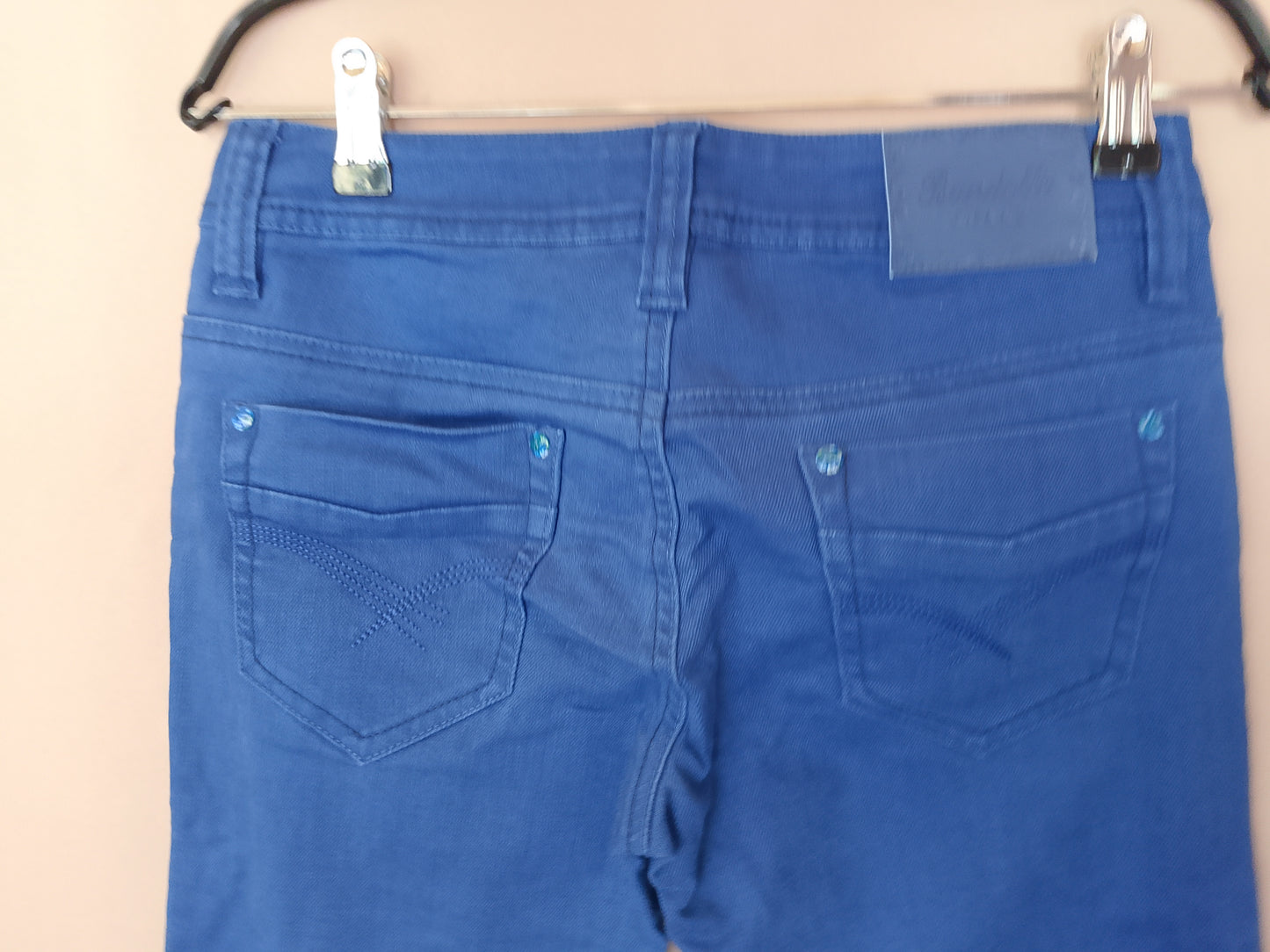 Pantaloni de damă, denim, albastru închis - Model clasic și versatil. Marime 38