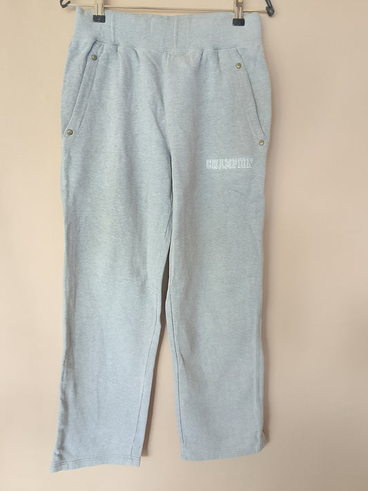 Pantaloni Sport Champion - Confort Absolut pentru Zilele Tale Active!