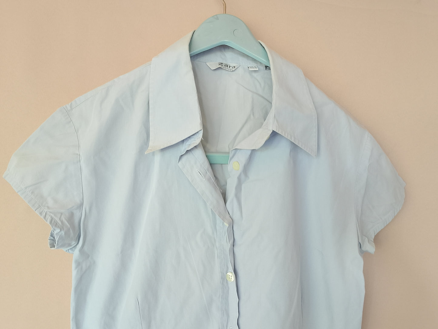 Cămașă Zara cu Mânecă Scurtă - Eleganță Casual pentru Zilele de Vară! Marime M