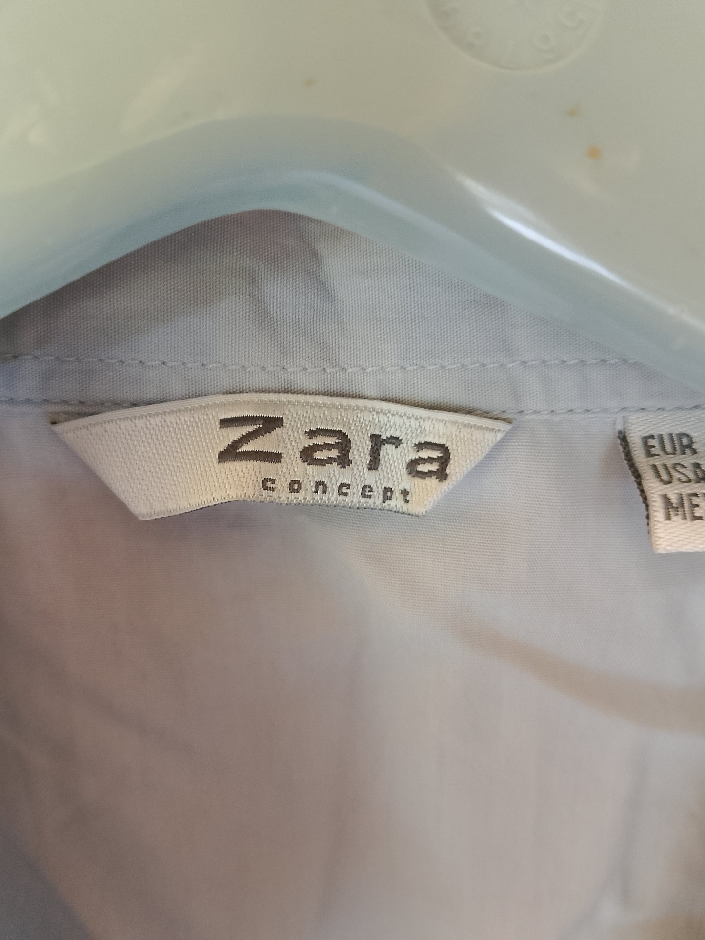 Cămașă Zara cu Mânecă Scurtă - Eleganță Casual pentru Zilele de Vară! Marime M