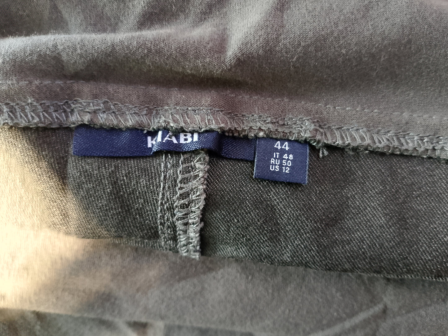 Pantaloni de sarcină gri Kiabi, Mărimea 44 - Comoditate și Stil pentru Toate Ocaziile!