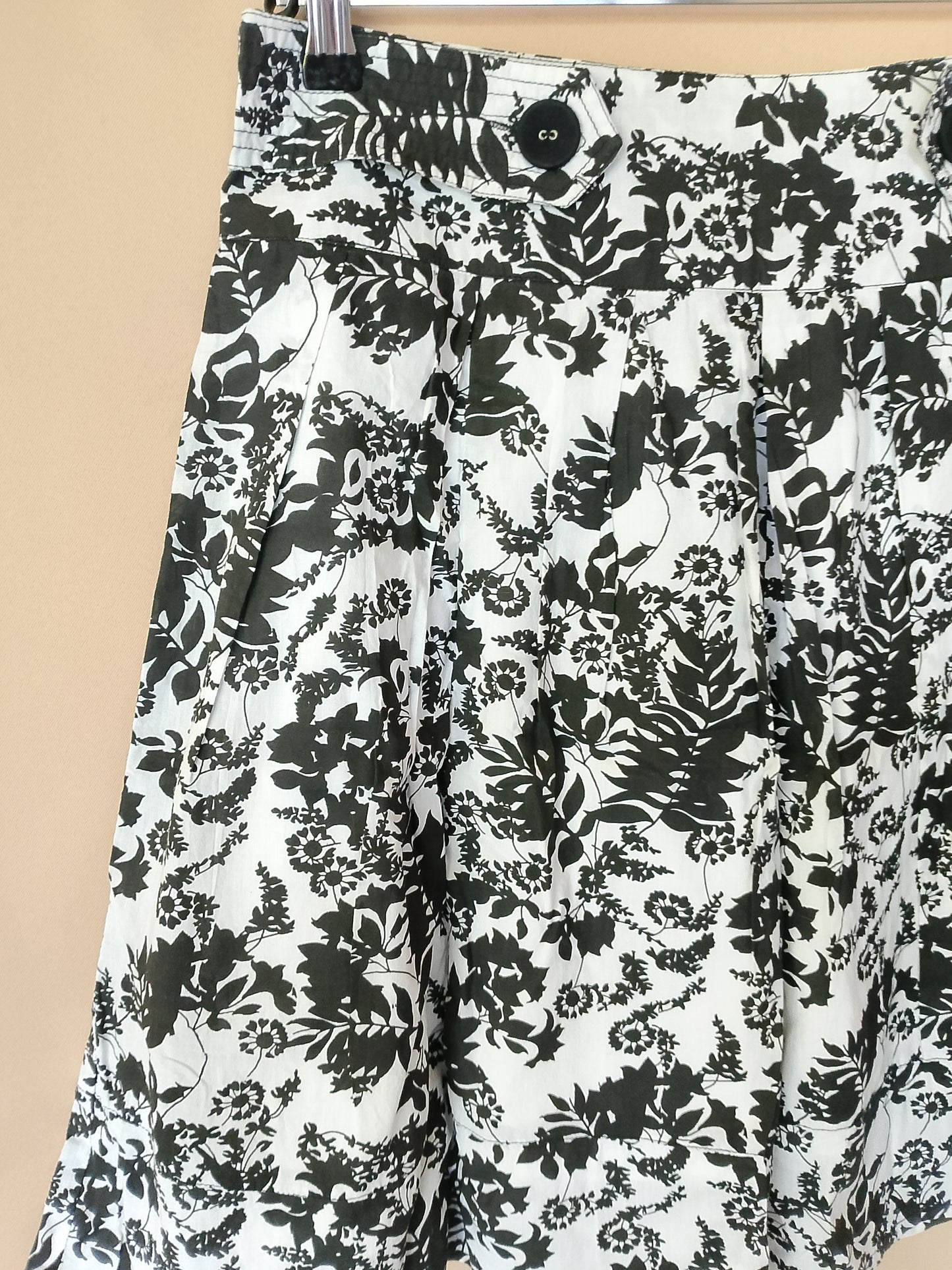 Fustă Evazată Easy Wear (El Corte Inglés) - Model Floral Alb-Negru, Mărimea 40!