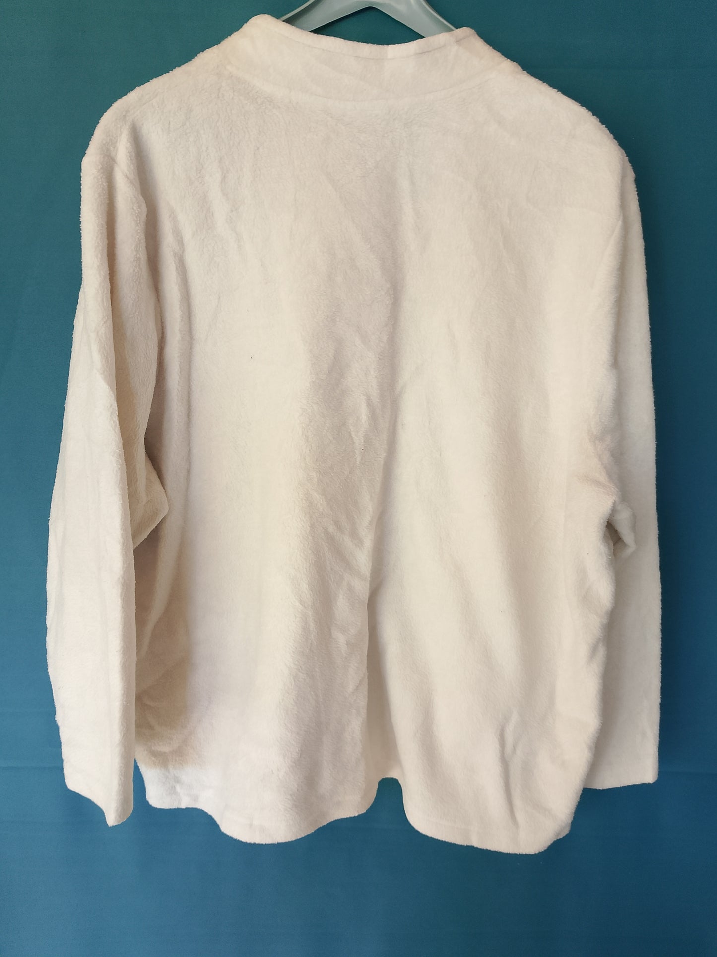 Păstrează-ți confortul și stilul cu acest hanorac fleece Croft & Barrow! Marime 2X