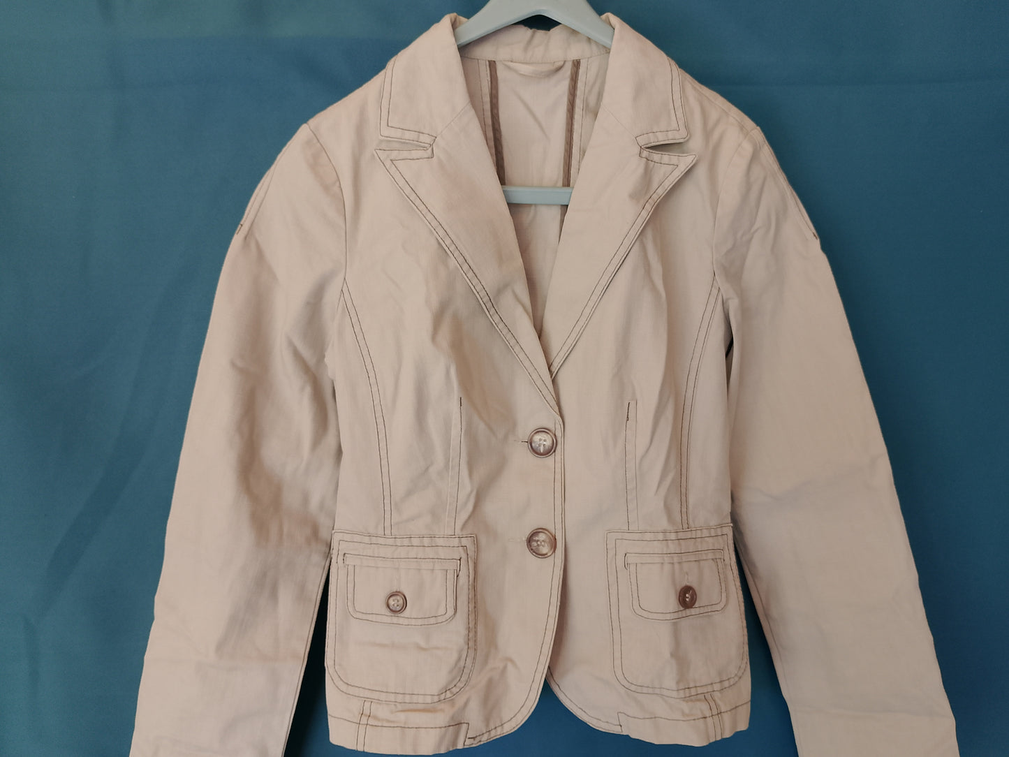 Jachetă/Sacou de damă 'VERO MODA', Culoare bej deschis, Mărimea 36 - Stil Casual Chic!