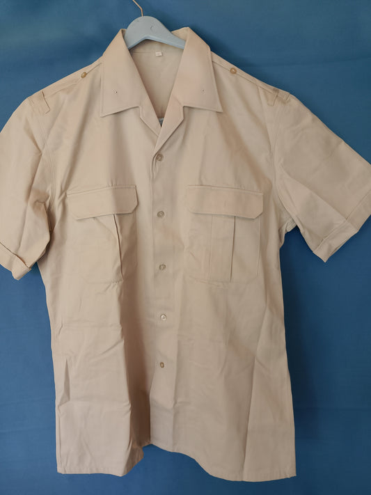 Cămașă Uniformă Clasic Militar/Pompier, Mărimea 42 (L), Culoare Bej Deschis - Piesa de Colecție sau Uniformă Funcțională!