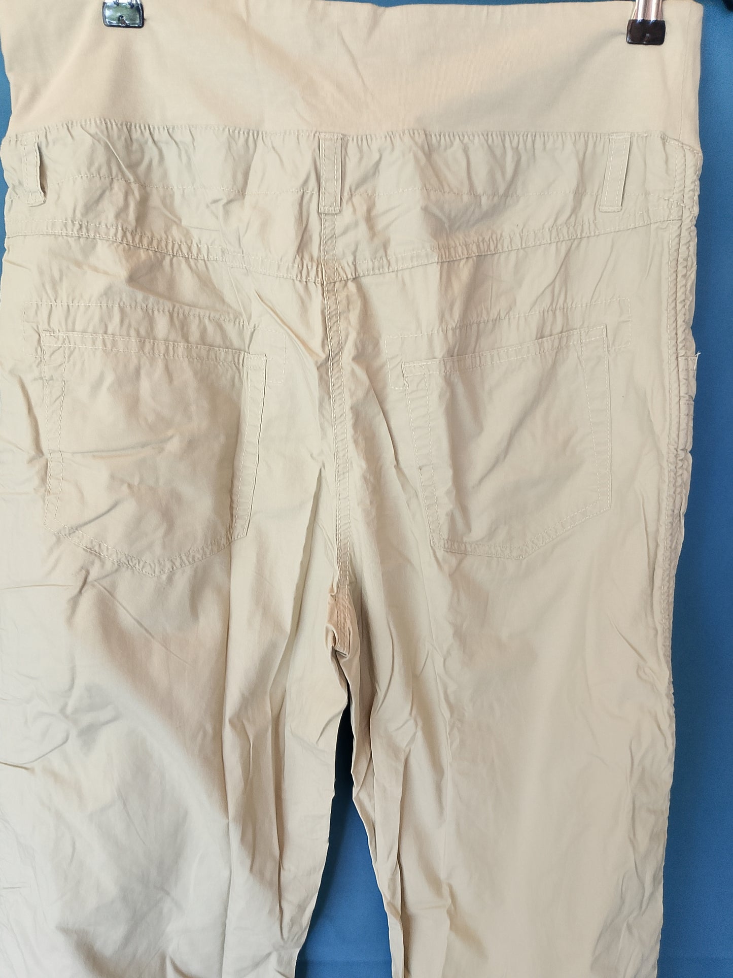 Pantaloni Casual de Maternitate 'C&A', Mărimea 38, Culoare Bej - Confort și Stil pentru viitoarele mămici!