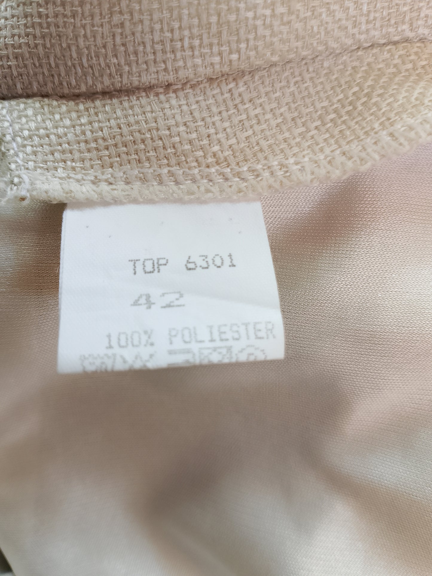 Bluză Elegantă 'LOLA CANDELA', Mărimea 42, Culoare Bej, Cu Aplicație de Dantelă - O piesă de efect!