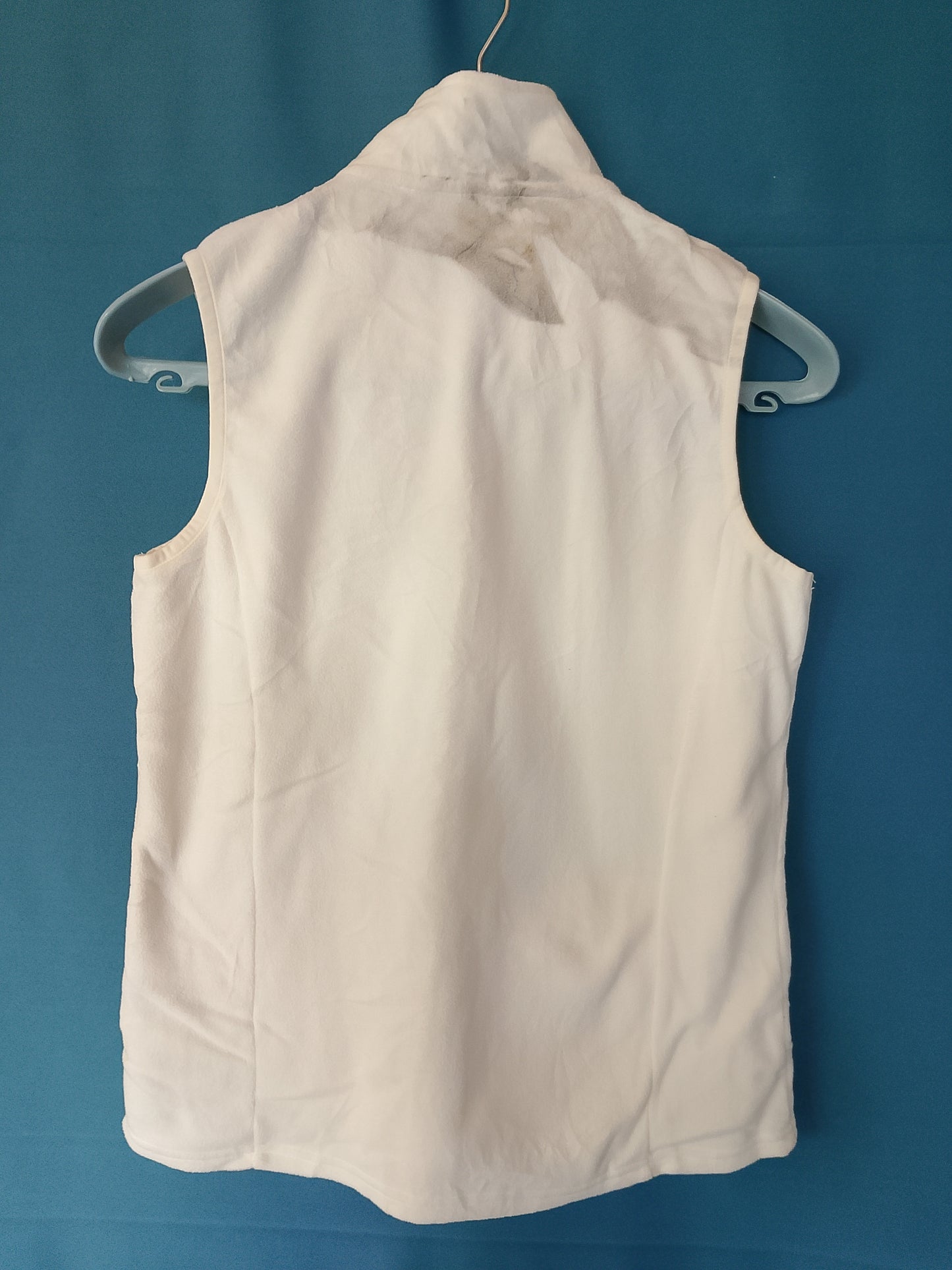 Vestă Pufoasă de Damă, cu Broderie Pasare - Caldă și Plină de Stil!