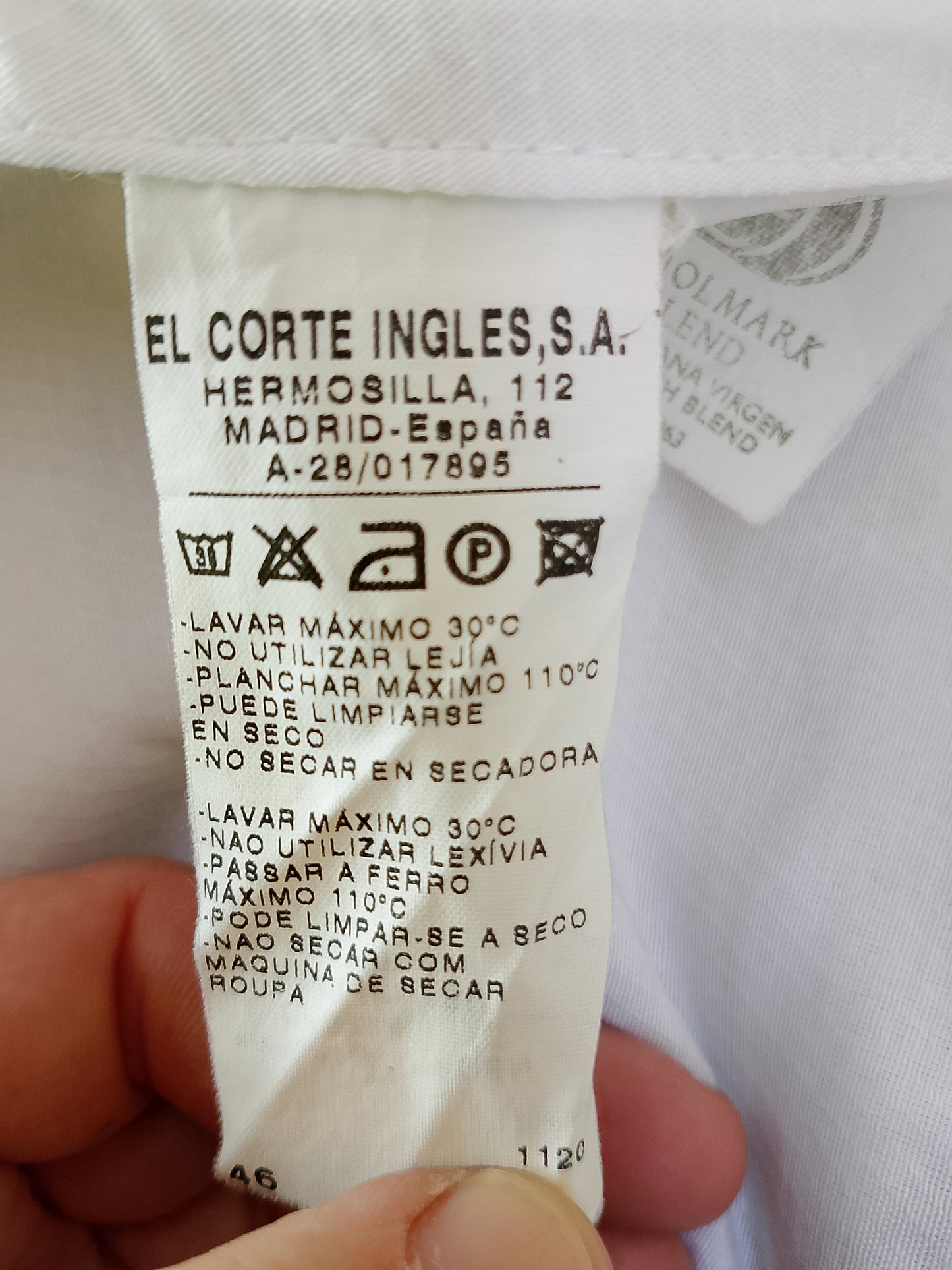 Pantaloni eleganți Eurdicio Tacci, bej, pentru bărbați, cu pliseuri, ideali pentru un look business-casual. . Marime talie 44cm.
