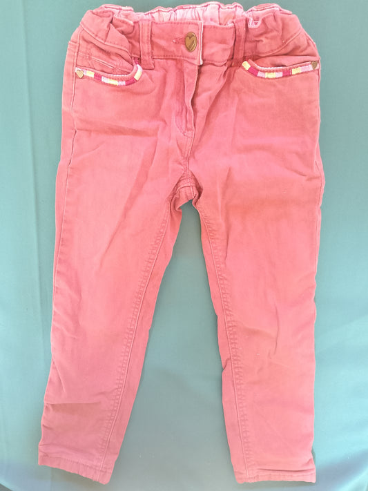 Pantaloni roz din catifea raiată pentru fetițe: Eleganță și confort pentru micuța ta! 104 cm