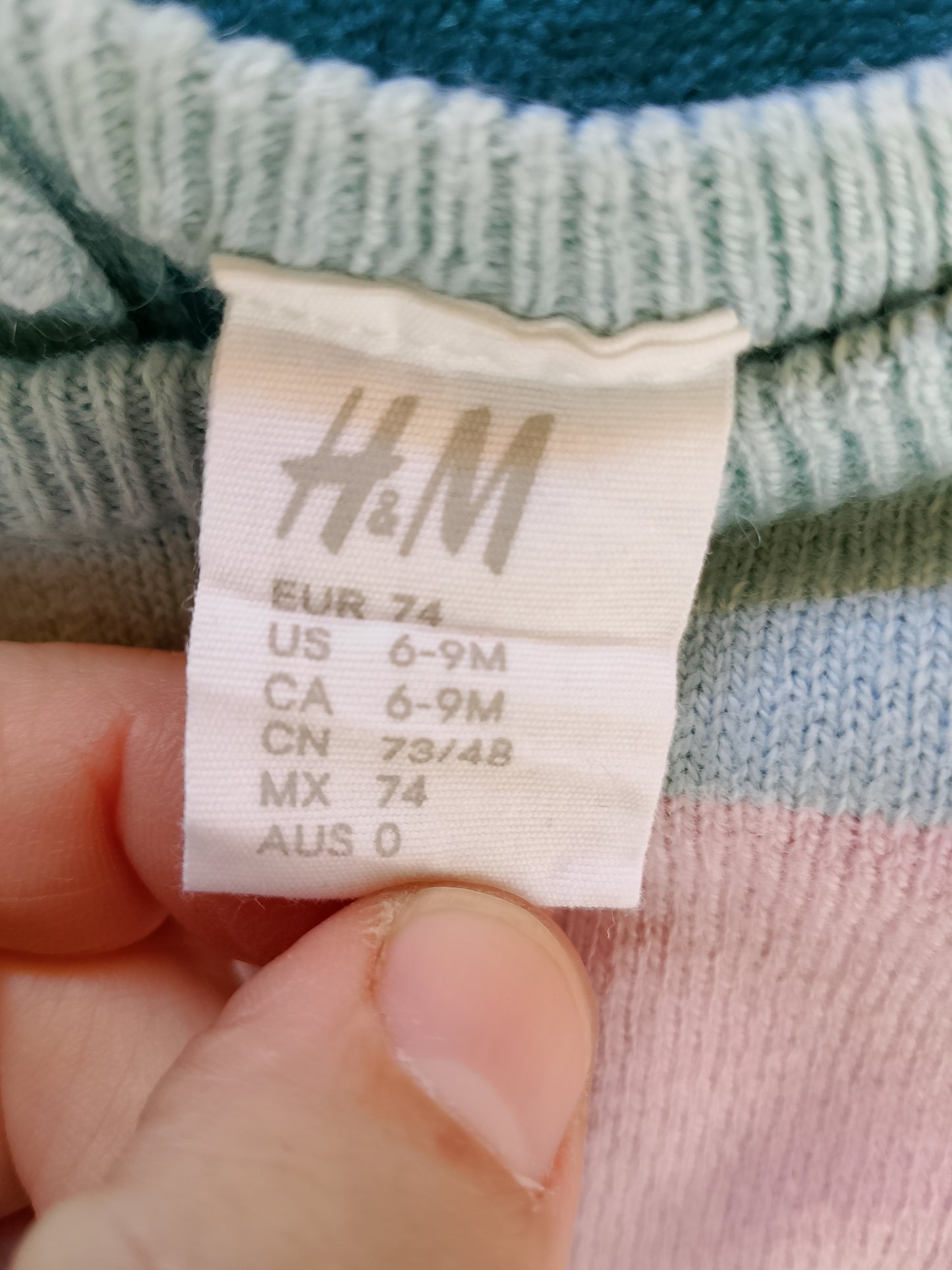 Pulover tricotat în dungi pastel - confort și stil pentru zilele reci! 6-9 luni.