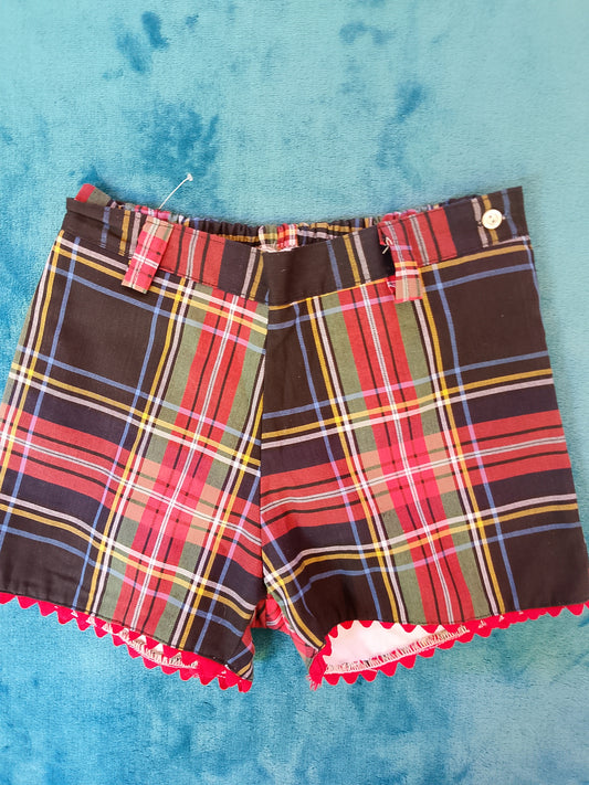 Pantaloni Scurți Copii cu Imprimeu Scoțian (Tartan) – Stil Britanic la Modă! 6-8 ani