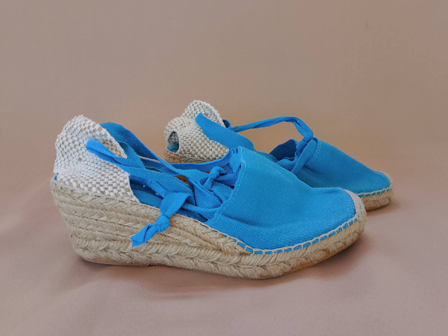 Espadrile Elegante Turcoaz cu Talpă de Iută – Stil Estival și Confort!