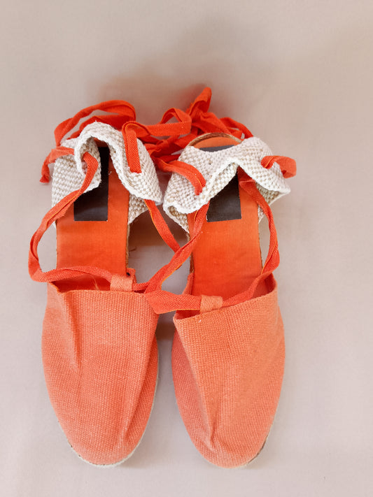 Espadrile Vibrante Portocalii cu Talpă de Iută – Accentu Perfect de Vară!