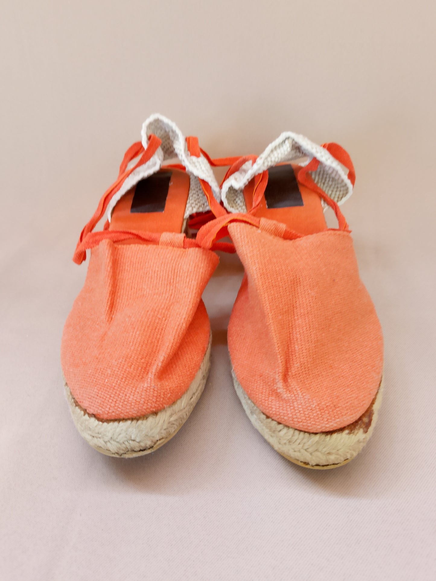 Espadrile Vibrante Portocalii cu Talpă de Iută – Accentu Perfect de Vară!