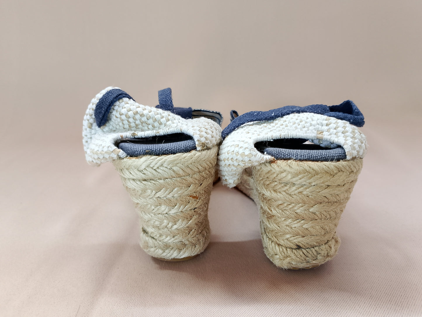 Espadrile Clasic Marinărești cu Dungi Alb-Bleu și Talpă de Iută – Eleganță Nautică pentru Vară!