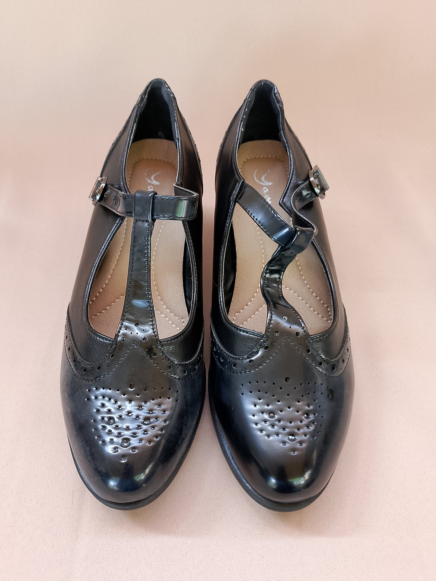 Pantofi Yameiji Stil Vintage – Eleganță Clasică la Picioarele Tale! Marime 38