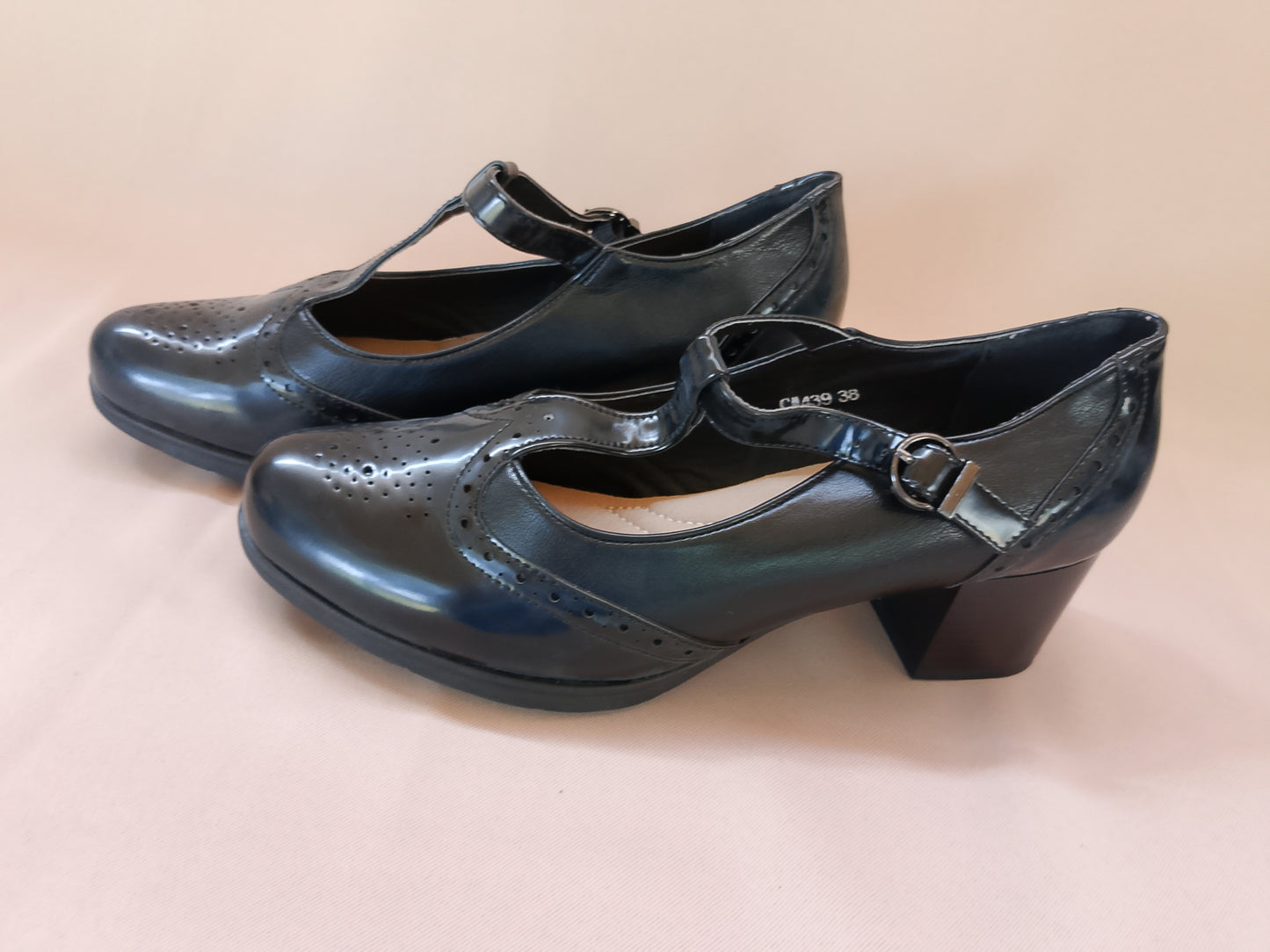 Pantofi Yameiji Stil Vintage – Eleganță Clasică la Picioarele Tale! Marime 38