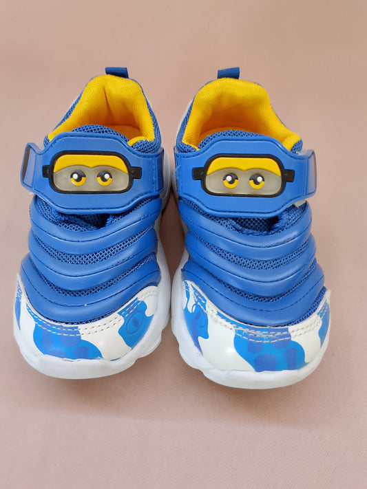 Adidași "Minion" pentru copii - Stai la modă cu personajele tale preferate! Marimea 21.