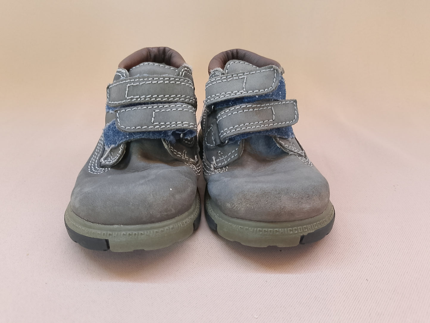 Pantofi din piele "Chicco" pentru copii - Calitate și confort pentru primii pași! Marimea 23.