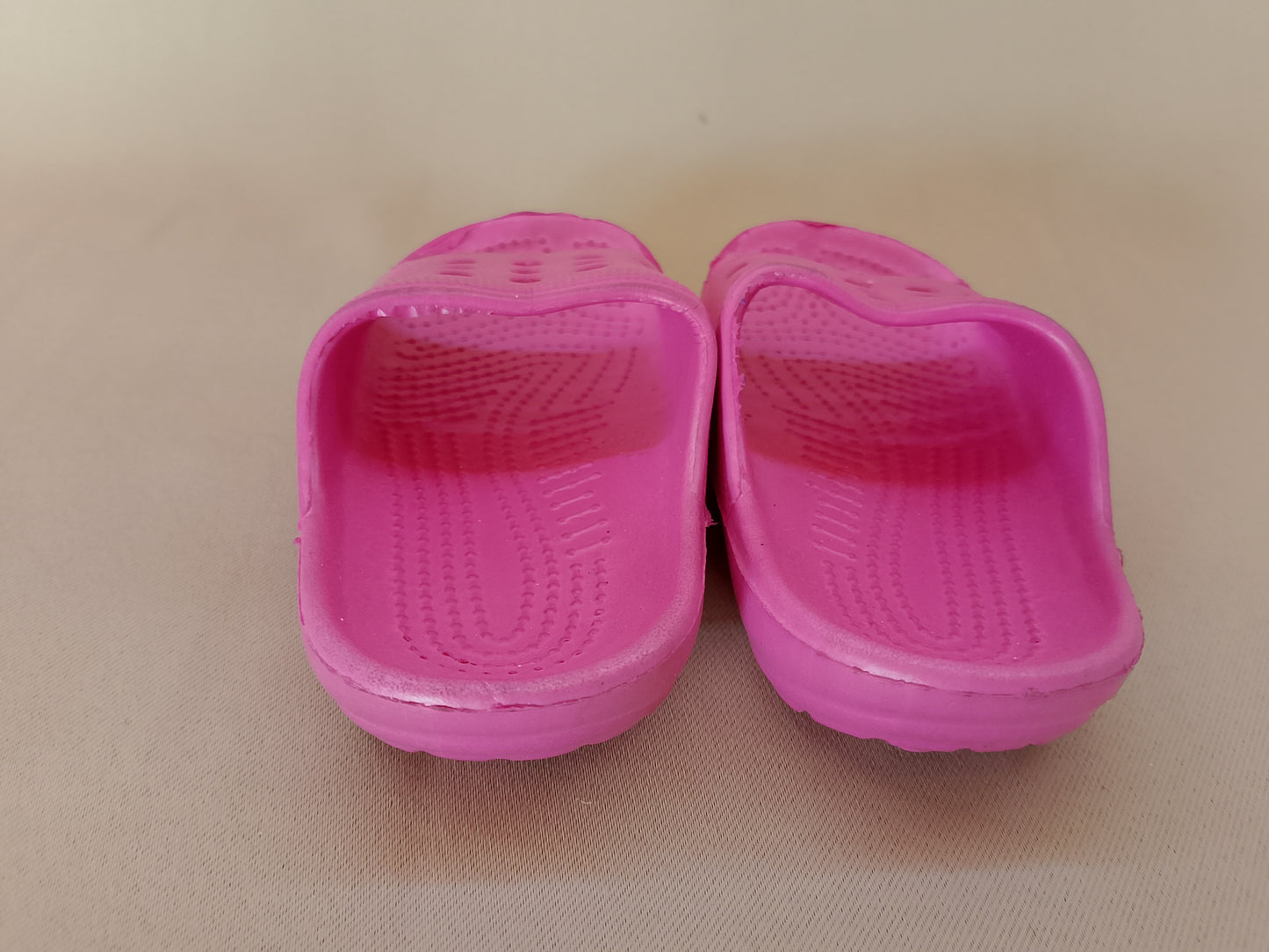 Șlapi/Sabot Bebeluși Roz - Ideali pentru Plajă și Piscină. Marime 24-25