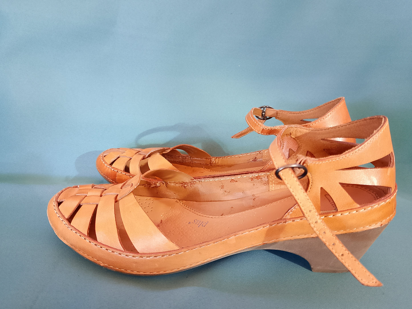 Sandale Dama Clarks Maro Portocaliu, din Piele, Tip Fisherman - Confort și Stil
