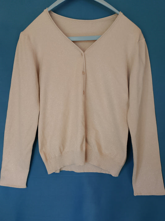 Eleganță Discretă: Cardigan Lejer cu Sclipiri Fine pentru Orice Ocazie!