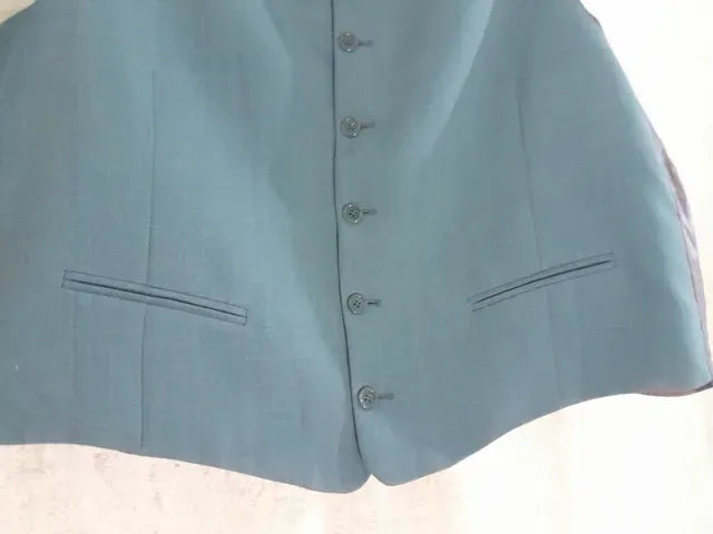 Vesta costum. Noua,  fara eticheta.