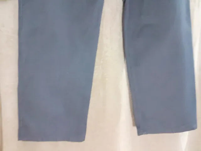 Pantaloni salopeta munca. Noi. Fara eticheta. Latime talie 40 cm. Marimea 46.