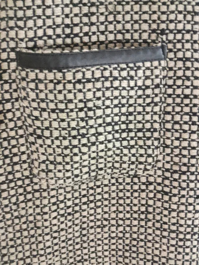 Rochie lana. Noua fara eticheta. Marimea 44. Fabricata in Spania.