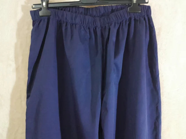 Pantaloni salopeta. Talie 43/ 63 cm.