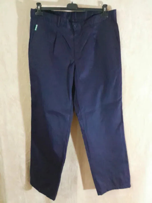 Pantaloni salopeta. Marime talie 50.