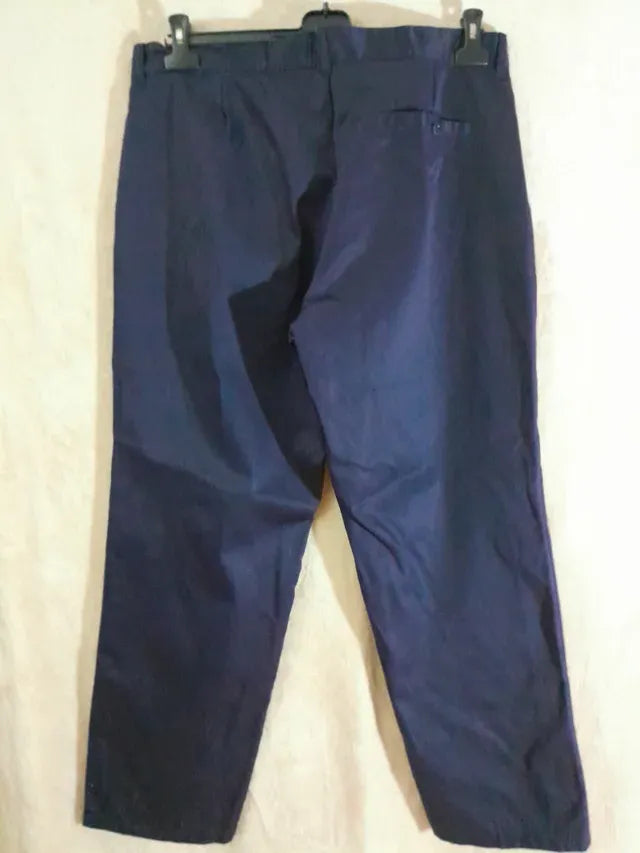 Pantaloni salopeta. Marime talie 50.