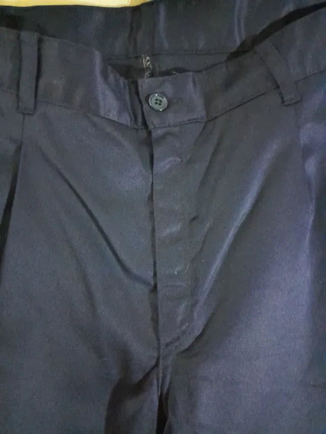 Pantaloni salopeta. Marime talie 50.