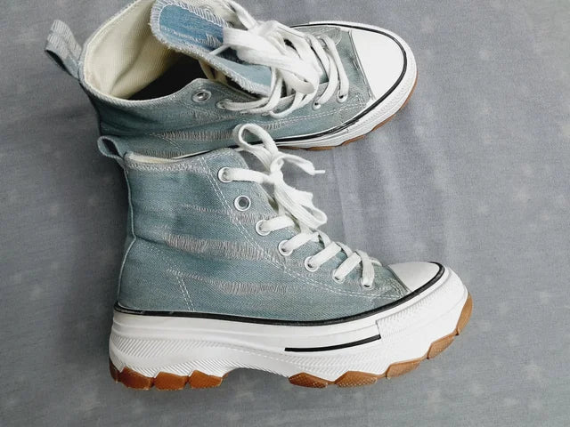 Adidasi Denim. Marime 38.