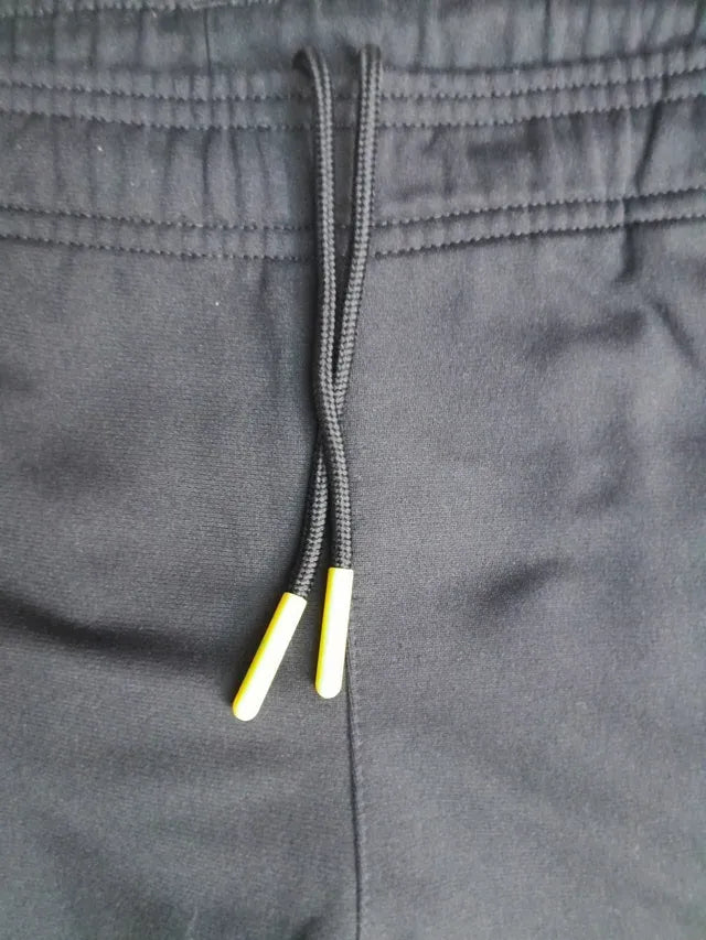 Pantaloni trening Adidas originali. Marimea M.