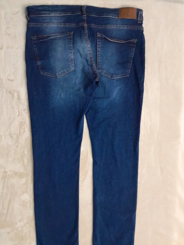 Blugi barbatesti. Inside Urban Clothing. Noi, fara eticheta. Talie 46 cm.