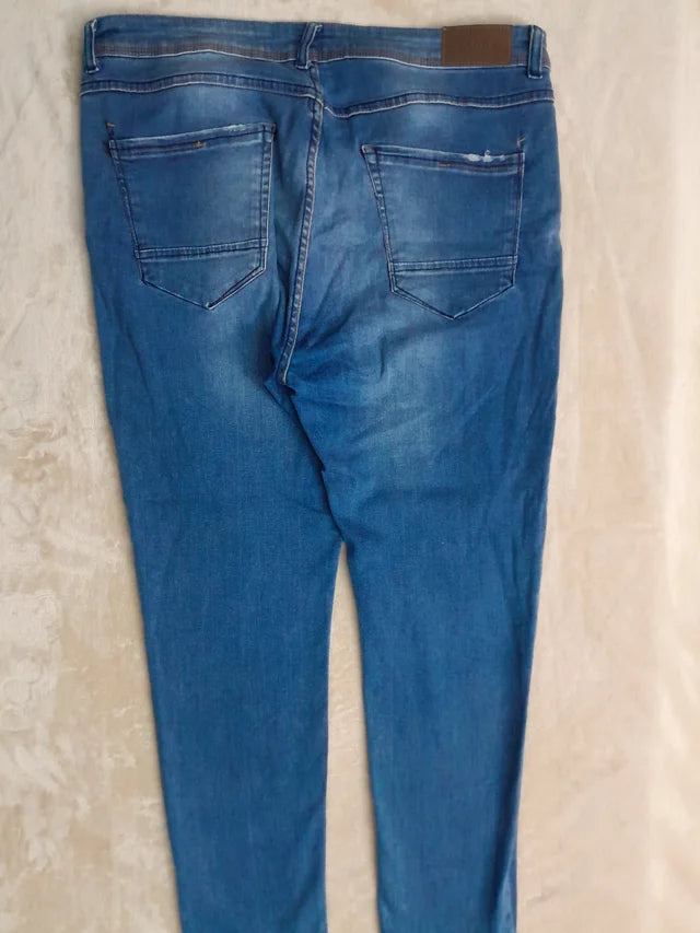 Blugi Marca Inside. Marimea 46.
