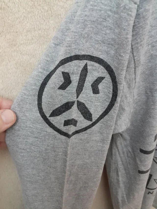 Bluza Unisex. Usoara de primavara. Marime L.