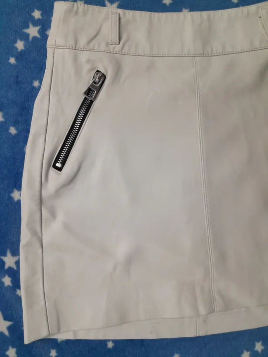 Fusta mini. Bershka. Noua, fara eticheta.