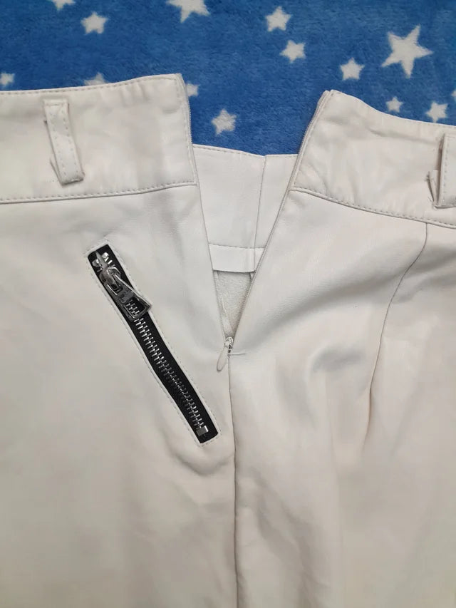 Fusta mini. Bershka. Noua, fara eticheta.