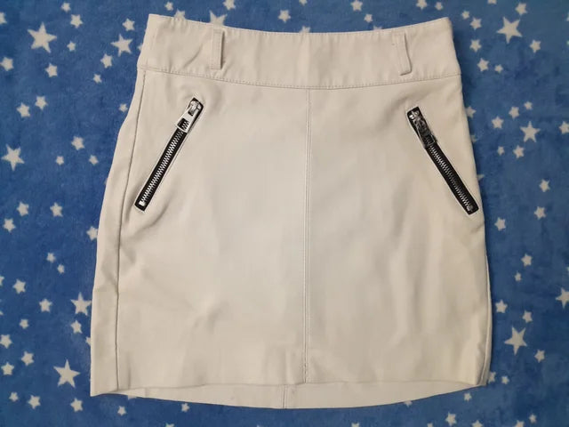 Fusta mini. Bershka. Noua, fara eticheta.
