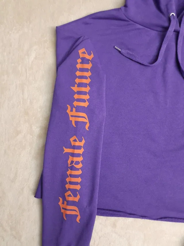 Hoodie mov, stil hip-hop, scurta.